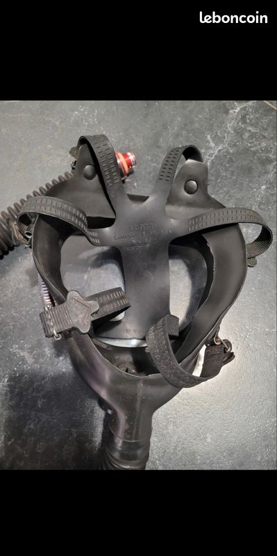 Masque à oxygène Scott ancien (image 3)
