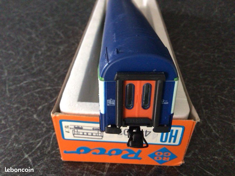 VOITURE COUCHETTES UIC B9c9x, 2CL, livrée Wasteels, logo blanc encadré, SNCF, EUR 59,69 - FR