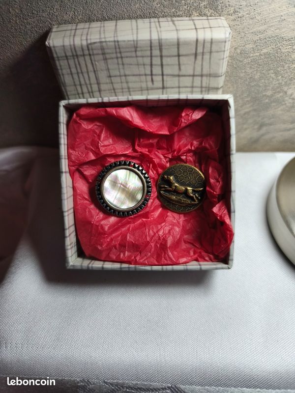 RARE 3 BOUTON UNIFORME - PALAIS NATIONAUX - A.M & Cie / T.W & W PARIS