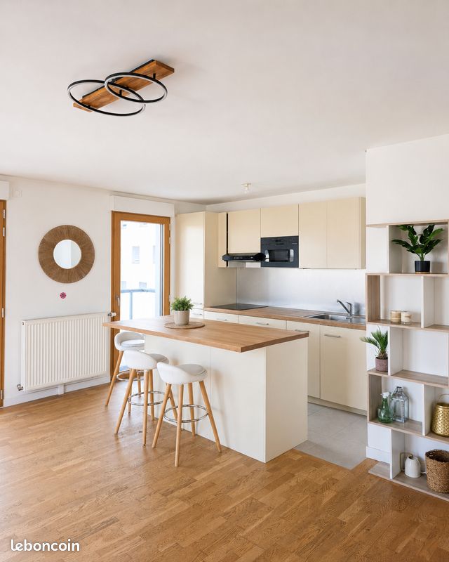 Appartement 3 pièces 103 m² · à Massy · 103 m² · 2 500 €