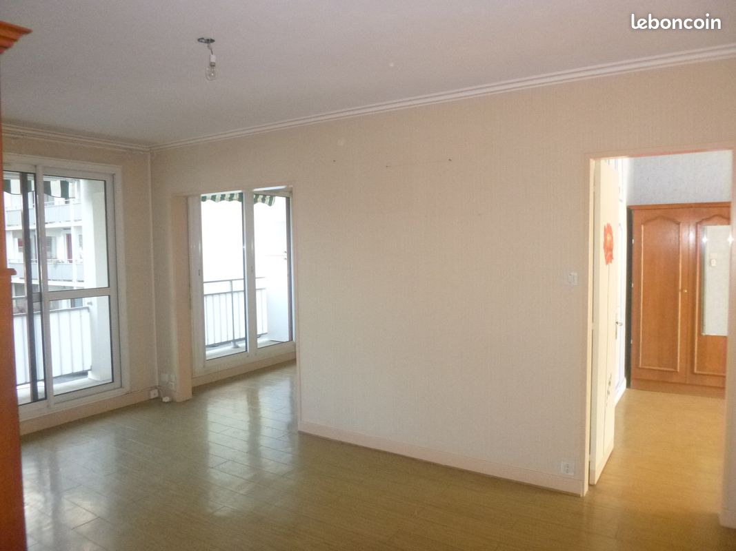 Appartement 3 pièces 69 m² · à Bourg-en-Bresse · 69 m² · 139 500 €
