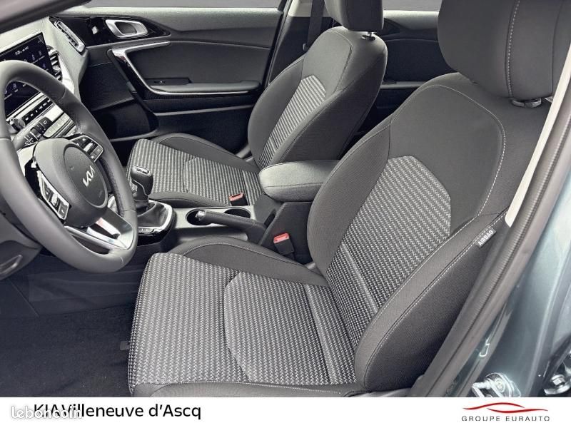 Kia Ceed 1.0 T-GDi 100ch Active (image 11)