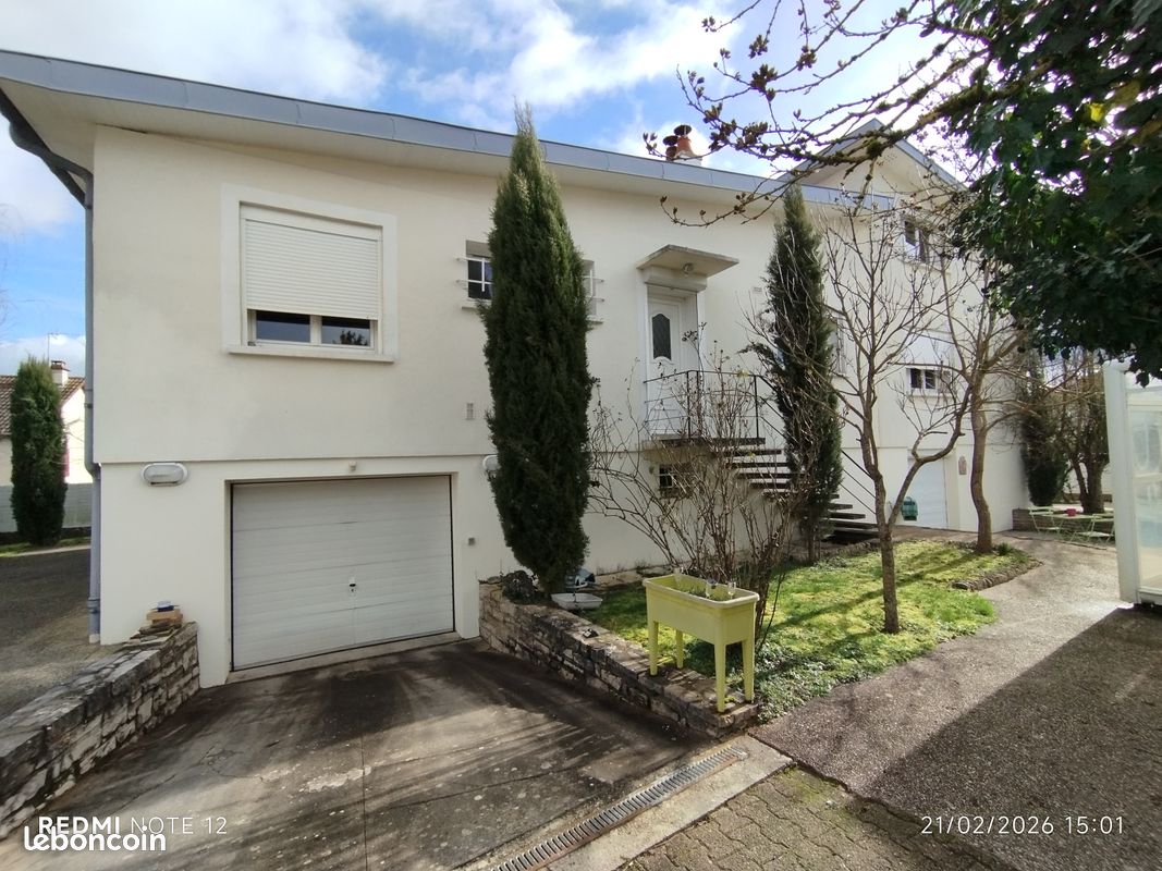 Maison 9 pièces 180 m² · à Perrigny-lès-Dijon · 180 m² · 439 000 €