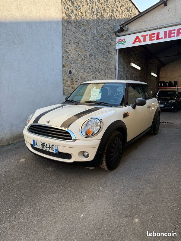 Mini Cooper 1.4i (image 1)