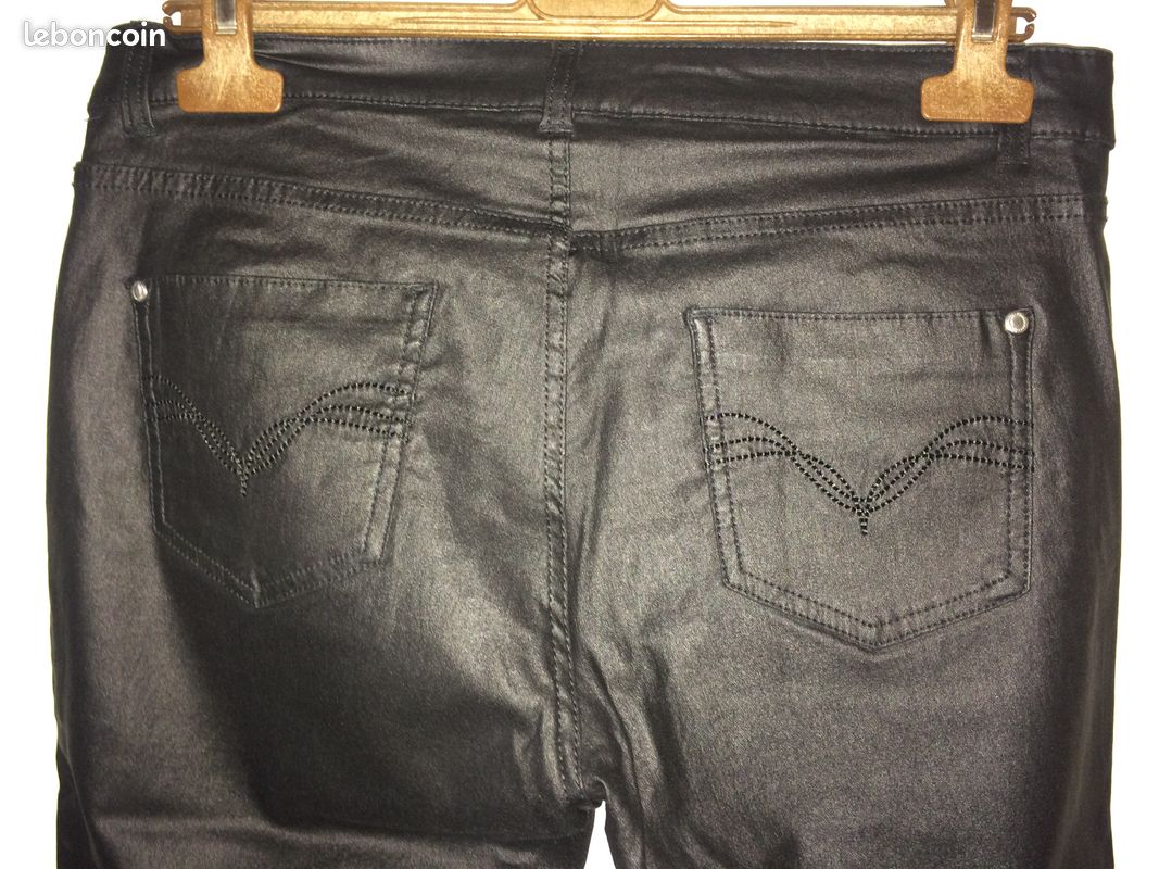 Pantalon enduit slim noir (image 5)