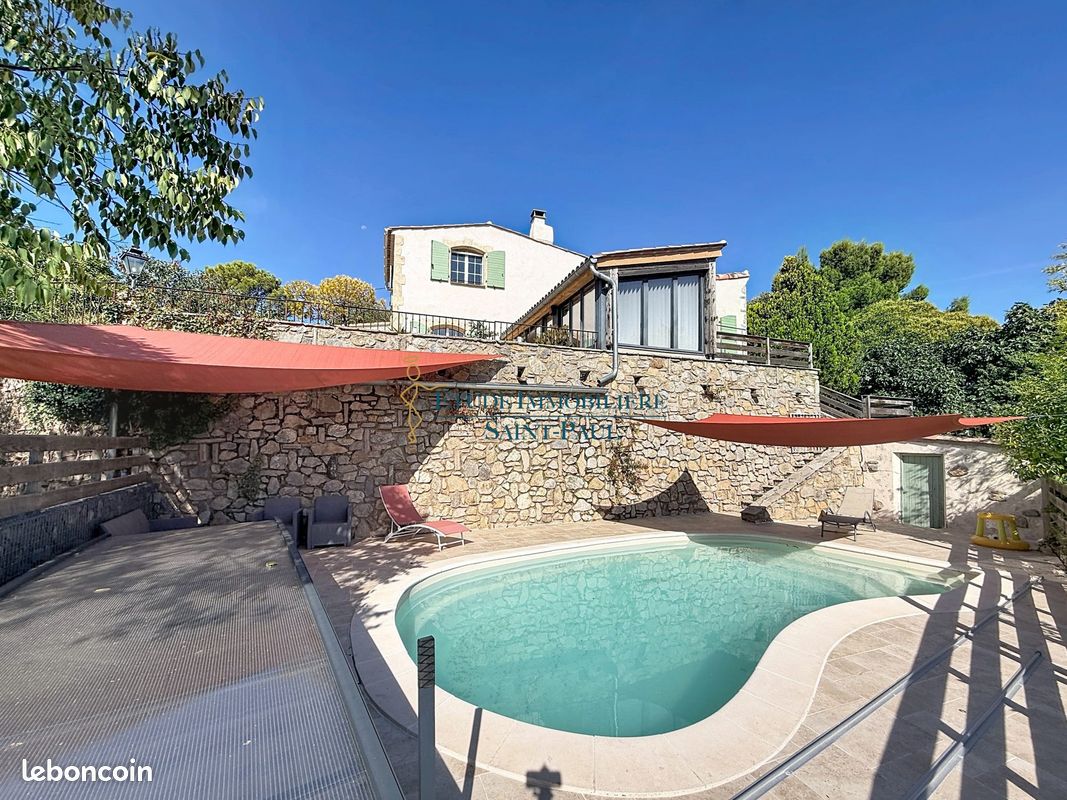 Maison 5 pièces 156 m² · à Clermont-l'Hérault · 156 m² · 559 900 €