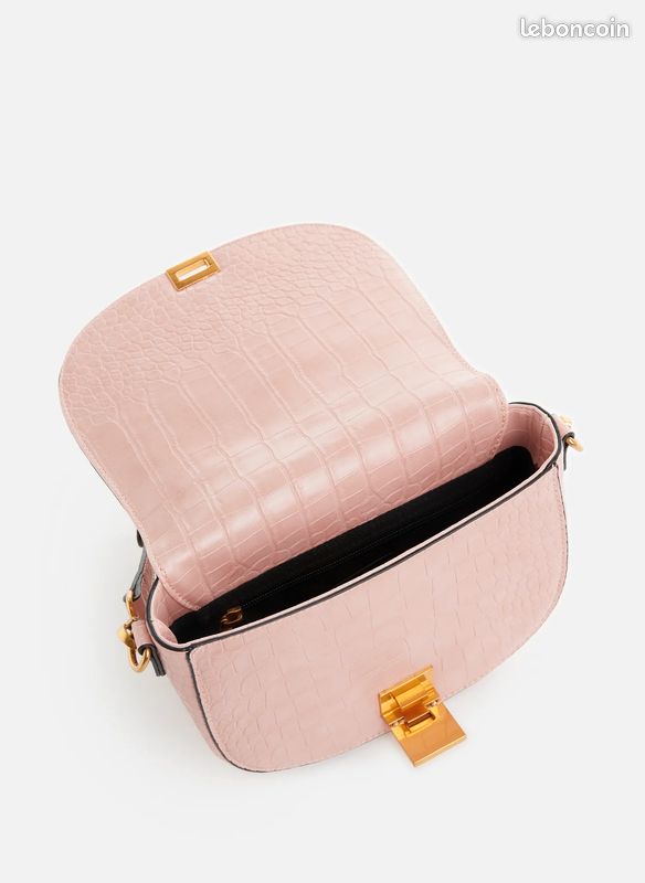 Sac besace rose Marque AU PRINTEMPS PARIS Accessoires