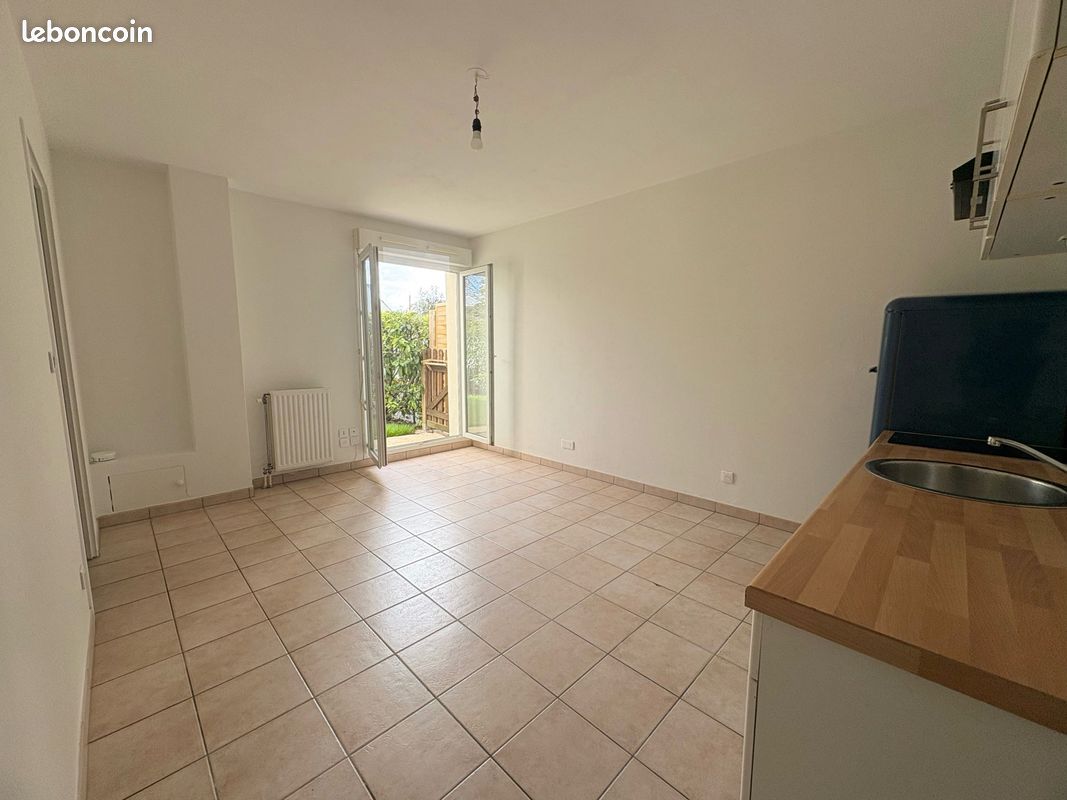 Appartement 2 pièces 41 m² · à Pontault-Combault · 41 m² · 671 €/mois