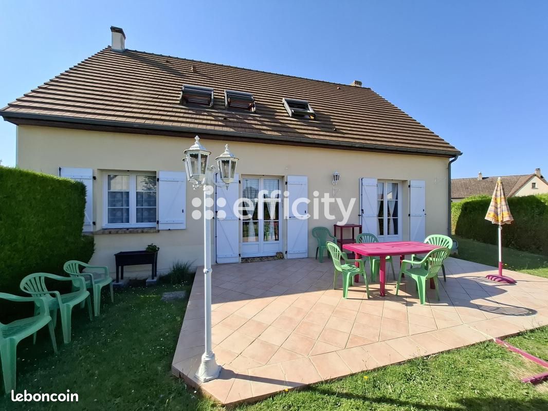 Maison 7 pièces 134 m² · à Nogent-le-Rotrou · 134 m² · 263 000 €