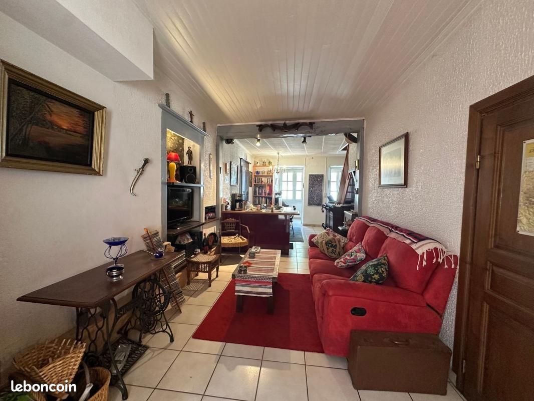 Maison 4 pièces 82 m² · à Vallées-d'Antraigues-Asperjoc · 82 m² · 117 700 €