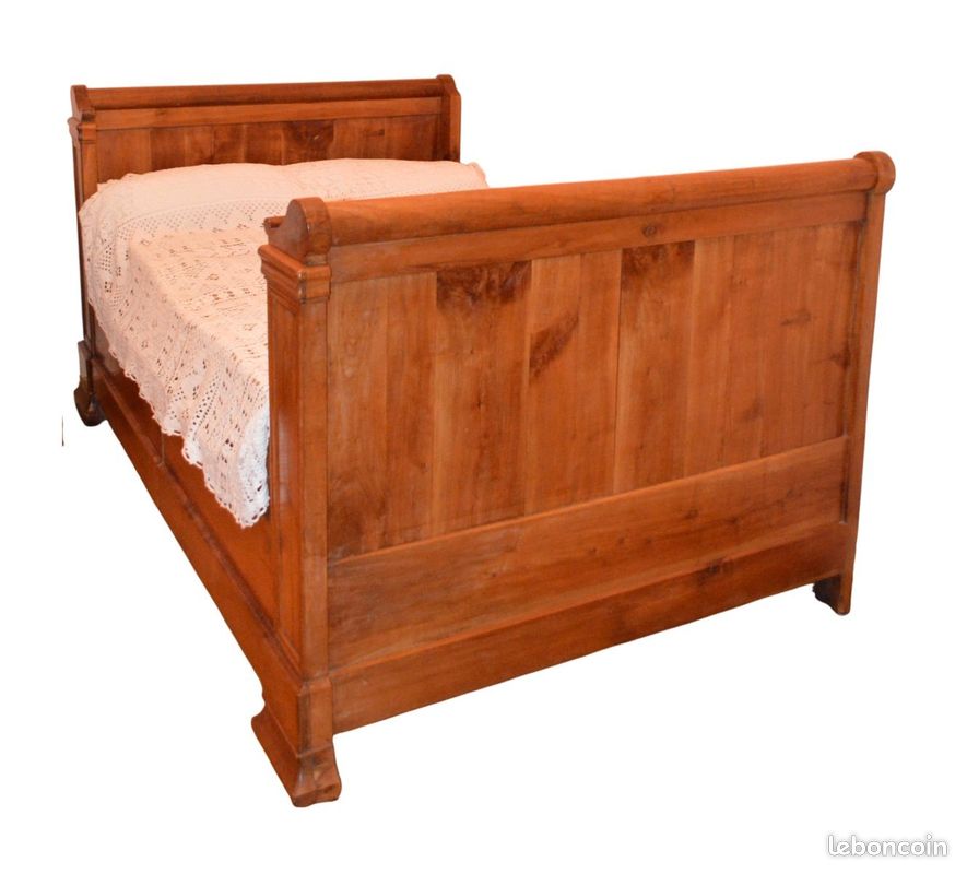 Lit Bateau Louis Philippe – Époque, Bon état – 190cm – Bois Marron – Avec Matelas