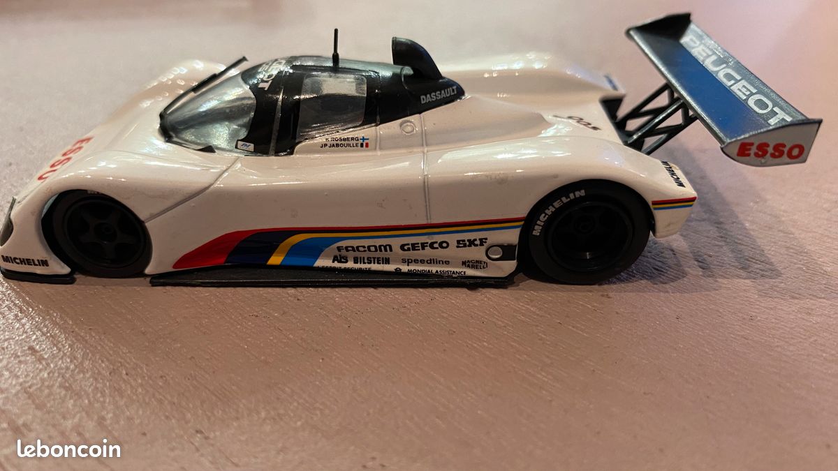 Miniature 1/43 – Peugeot 905 Présentation Rosberg – Vitesse – Très Bon état Avec Boîte