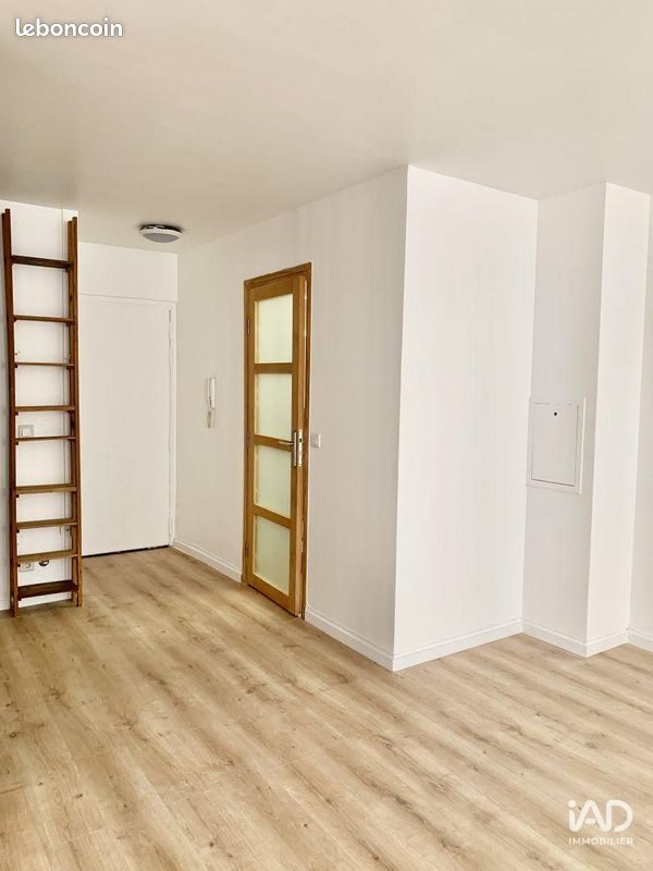 Appartement 1 pièce 29 m² · à Saint-Denis · 29 m² · 724 €