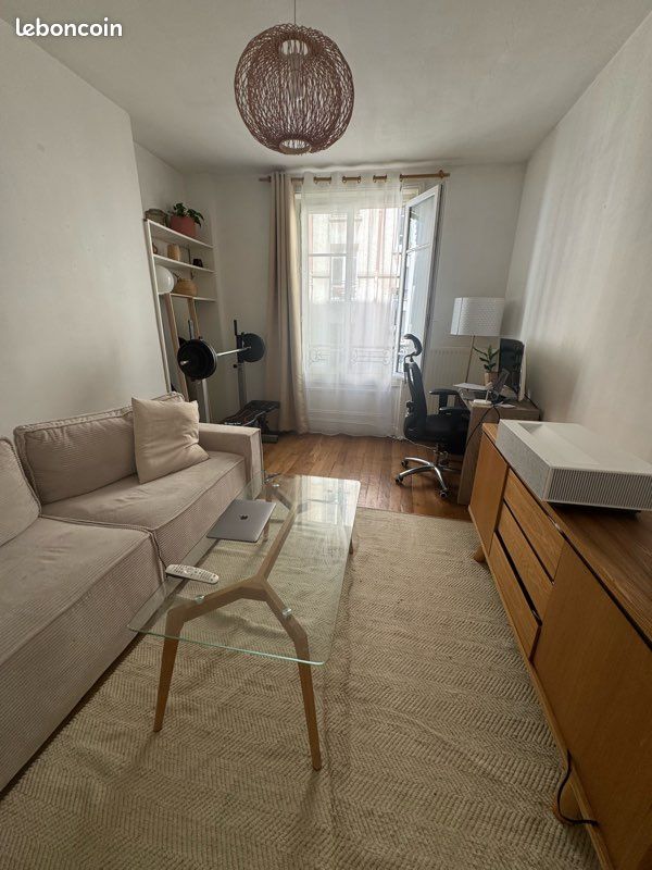 Appartement 2 pièces 45 m² · à Paris · 45 m² · 950 €