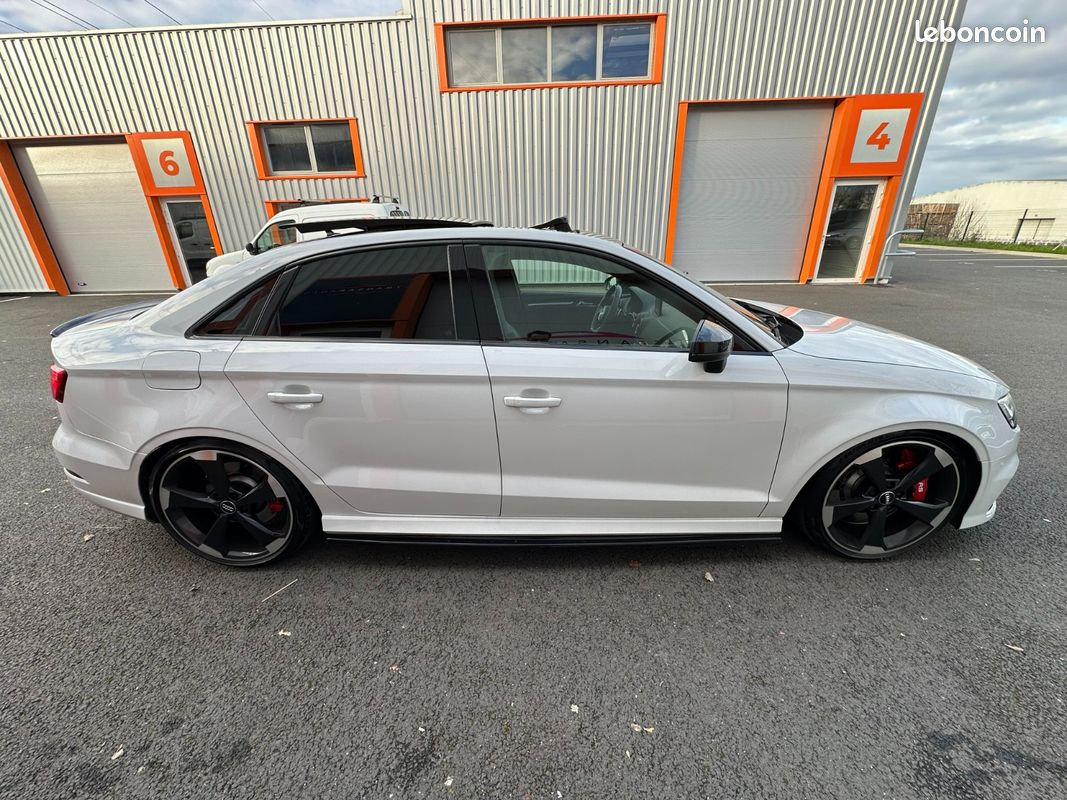 AUDI RS3 SPORTBACK Berline 2.5 TFSI DAZA 400 S tronic 7 Quattro Immat FR *Sieges RS / Toit ouvrant / Bang Olufsen (image 6)