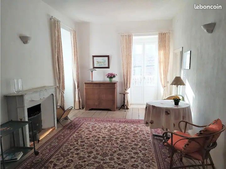 Grande maison de famille de village (image 2)