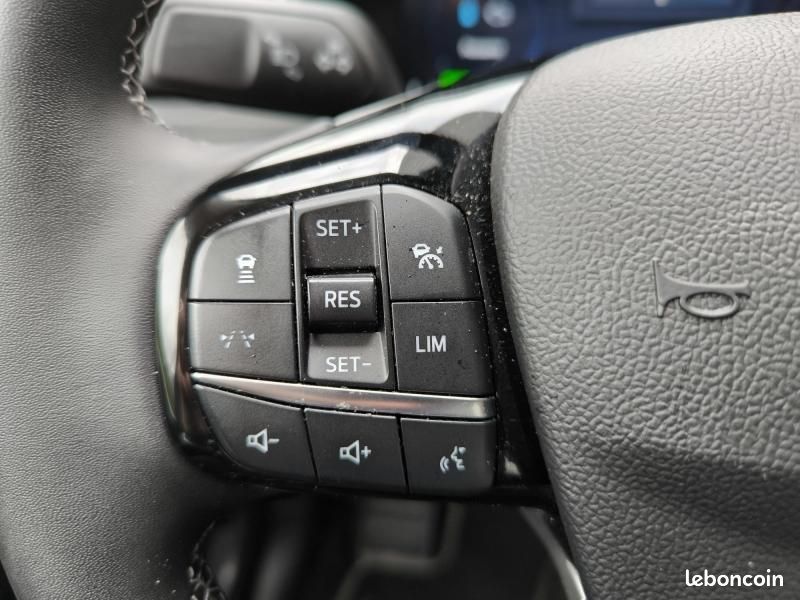 Ford Kuga 2.5 Duratec 183ch Hybrid Active X Powershift i-AWD (image 25)