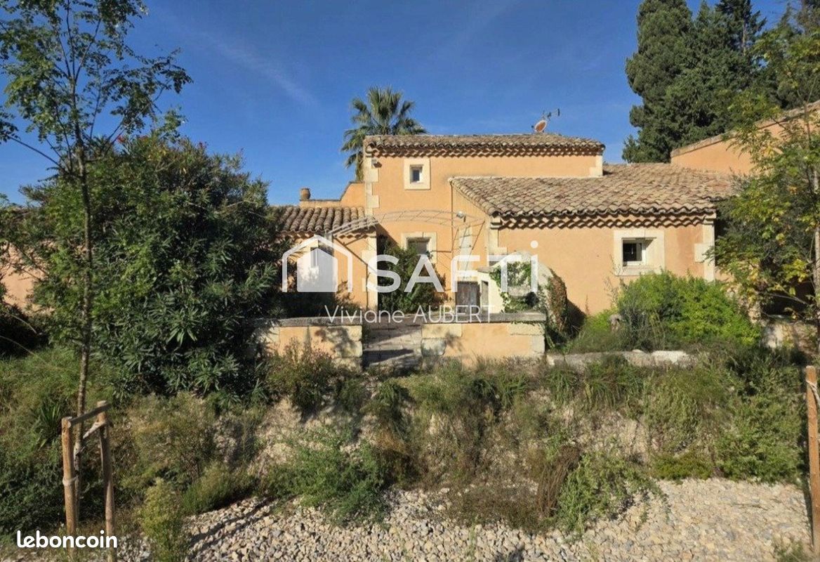 Maison 5 pièces 146 m² · à Graveson · 146 m² · 489 000 €