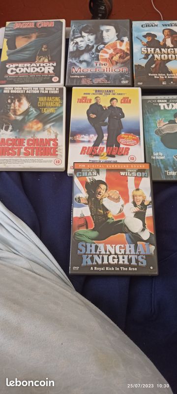 Lot de DVD Jackie chan (image 1)