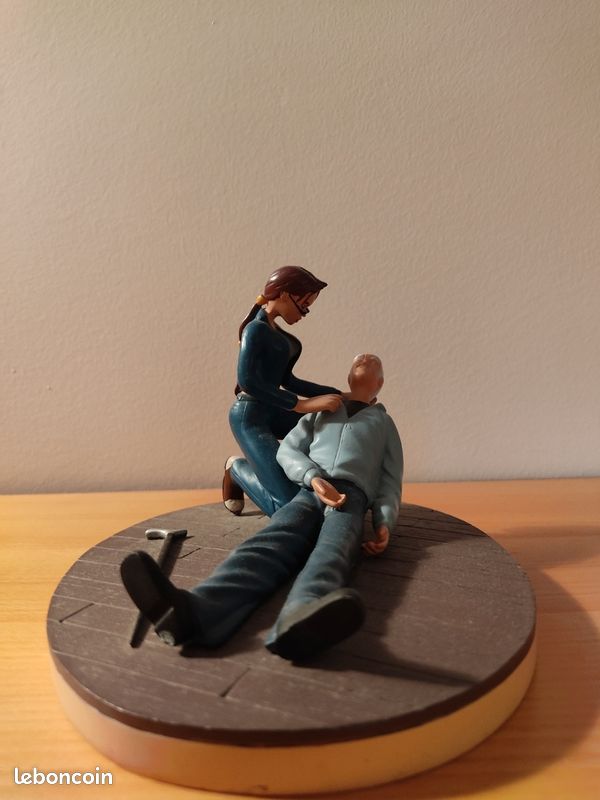 Figurine Lara croft - la mort de Verner Von Croy (édition atlas) (image 2)