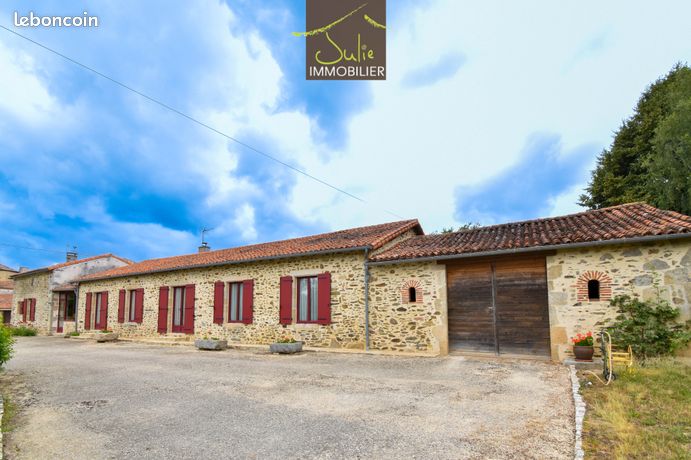 Maison 9 pièces 195 m²