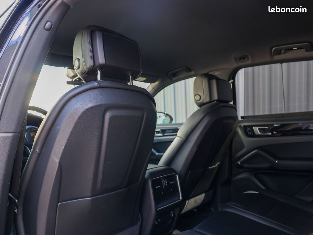 PORSCHE Cayenne 3.0 V6 440 ch Tiptronic BVA S (image 10)