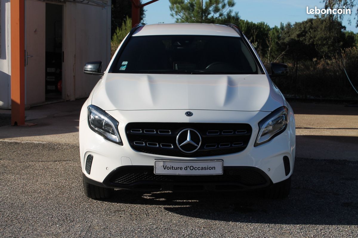 MERCEDES G.L.A 180D 109CV BVA 7G-DCT pack SPORT/FASCINATION/AMG 2017 1ER MAIN ETAT NEUF GARANTIE 6 MOIS MOTEUR/BOITE (image 2)