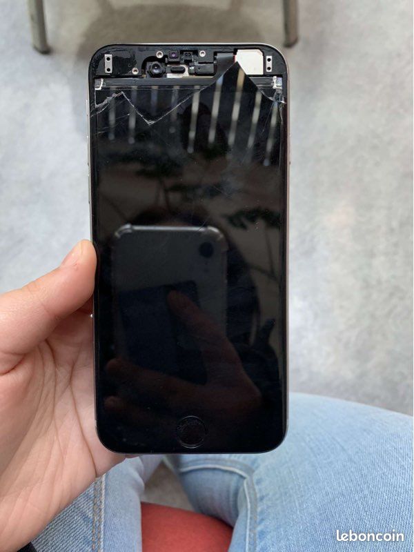 Iphone 6 (image 1)