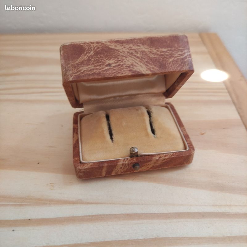 Vieil écrin boite bijoux bijouterie VINTAGE pour boucles d'oreilles (image 8)