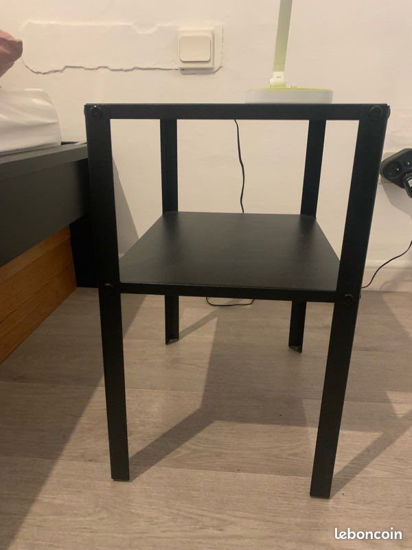 Table de nuit en lampe led (image 1)