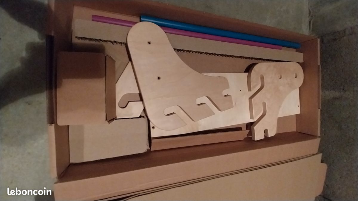 Triangle de grimpe et toboggan (image 4)