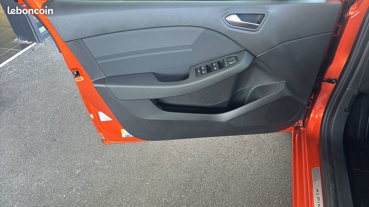 Renault clio tce 90 ch gsr2 esprit alpine (image 24)