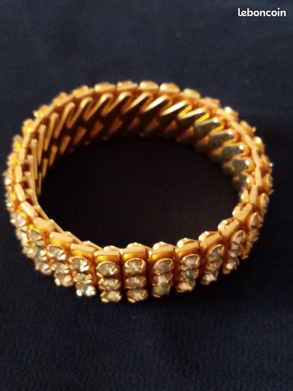 Bracelet doré et strass (image 2)