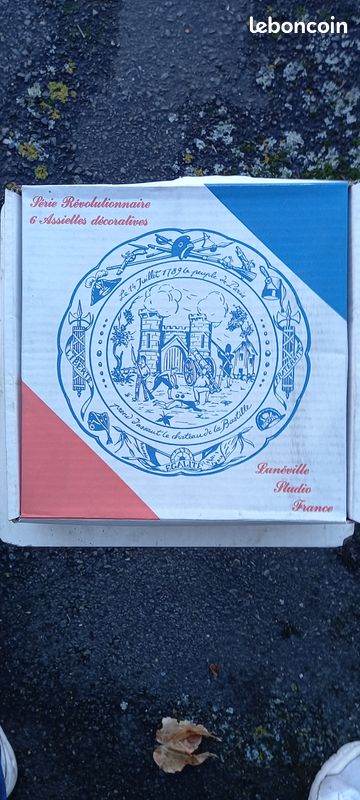 Assiettes décoratives histoire de France (image 1)