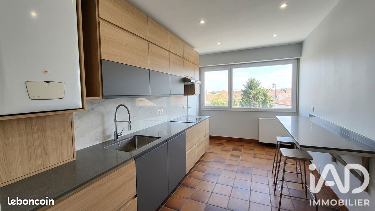 Appartement 4 pièces 95 m² · à La Roche-sur-Yon · 95 m² · 159 000 €