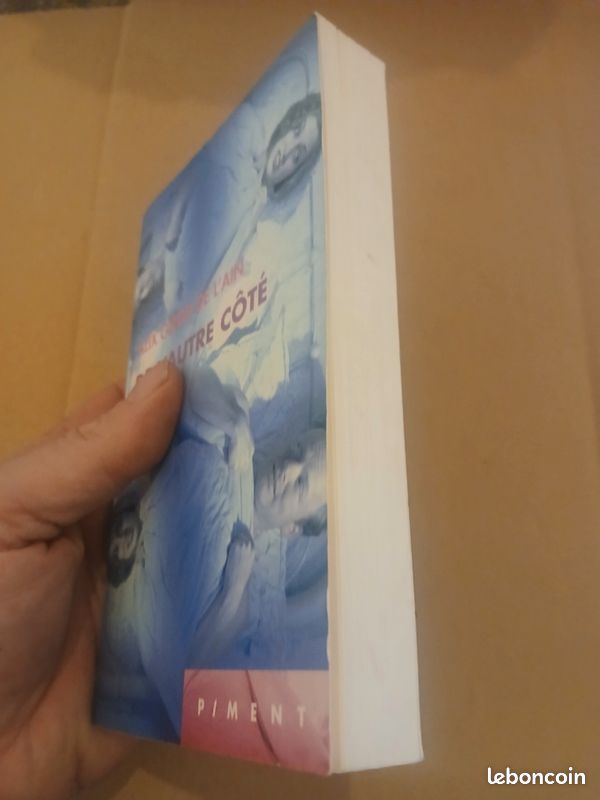 De l autre cote du lit de Alix Girod de l Ain (image 3)