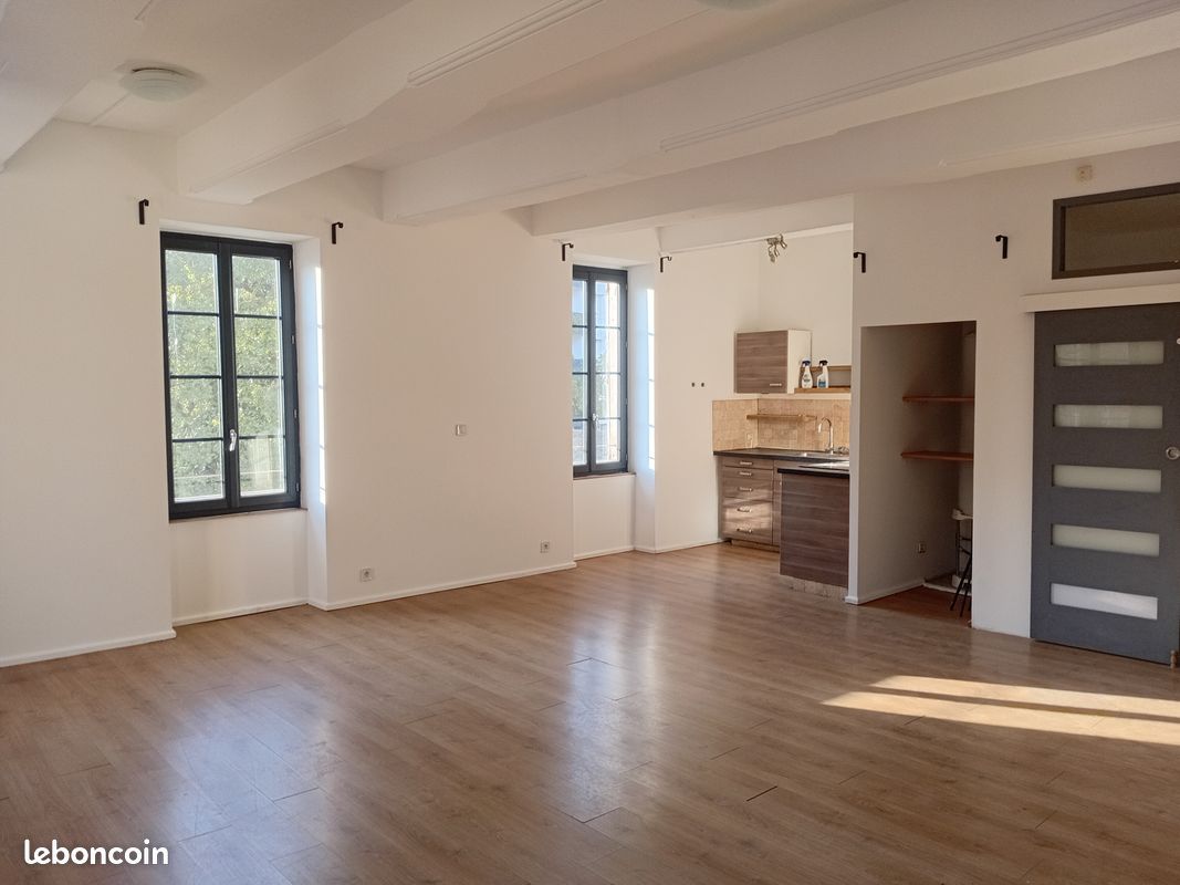 Appartement 3 pièces 99 m² · à Lodève · 99,4 m² · 120 000 €