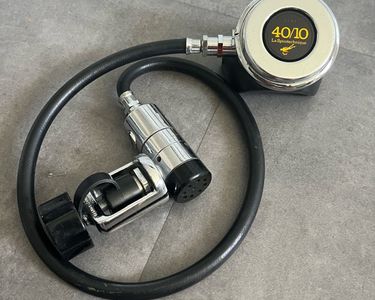 Détendeur De Plongée La Spirotechnique 20/10 - Pour Pièces Détachées Ou Réparation - Hors Service