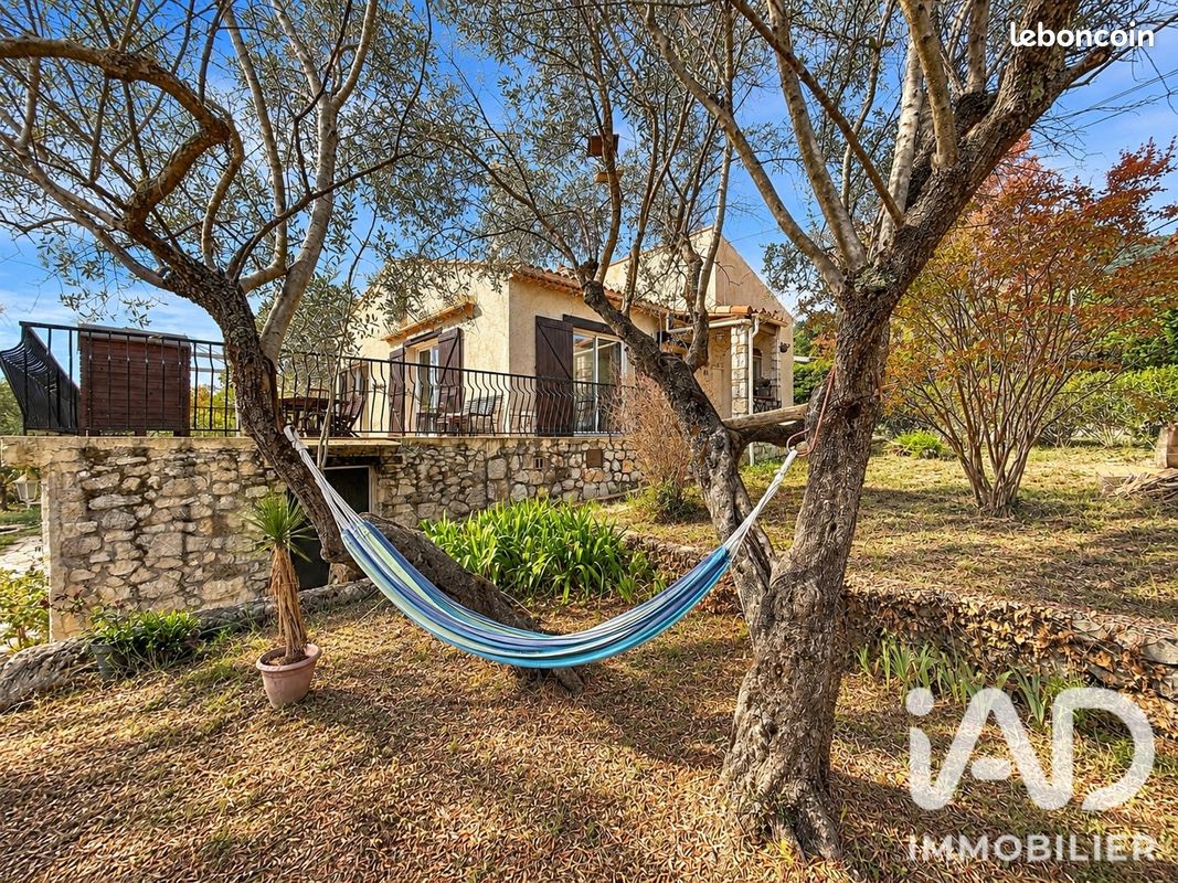 Maison 4 pièces 115 m² · à Tourrettes-sur-Loup · 115 m² · 580 000 €