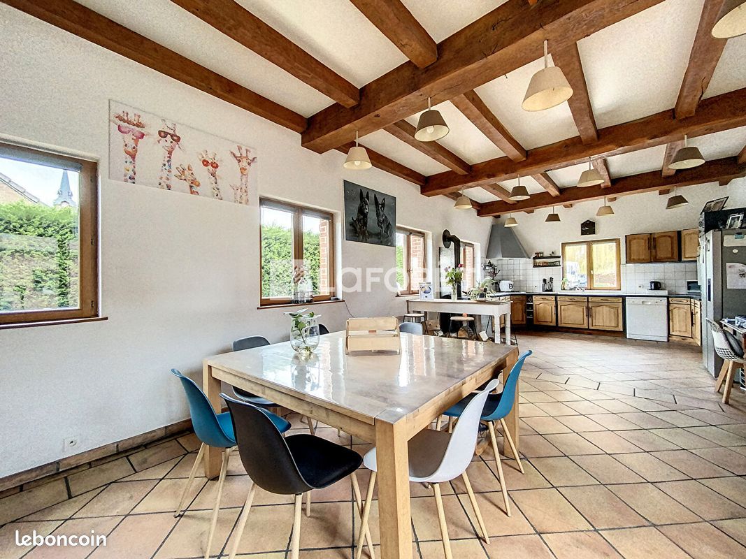 Propriété 7 pièces 398 m² (image 5)