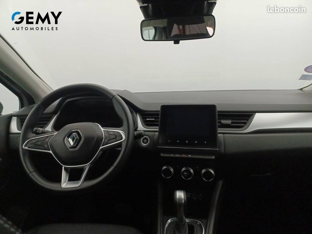 RENAULT Captur E-Tech 145 - 21 Business (image 8)