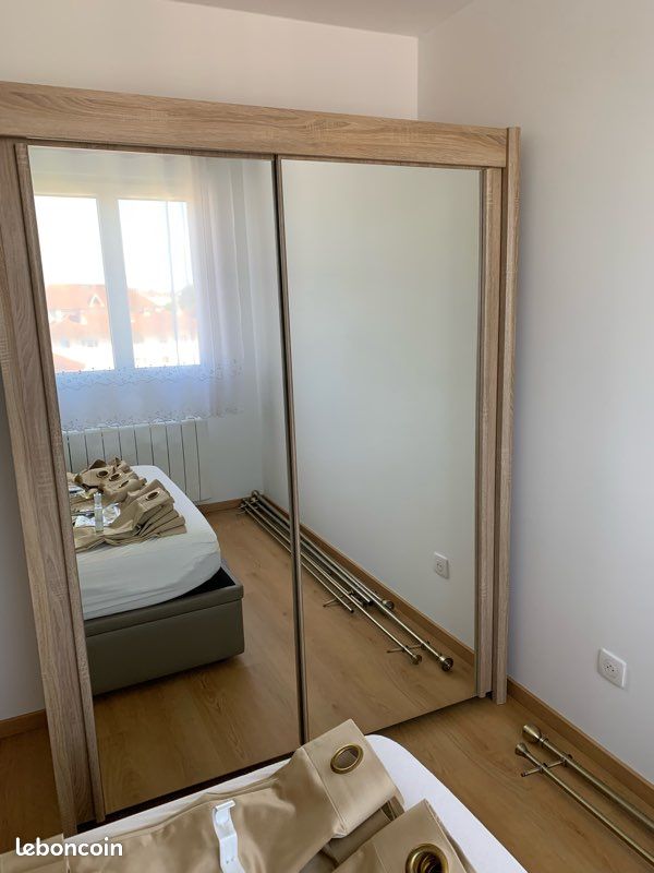 Dressing (image 1)