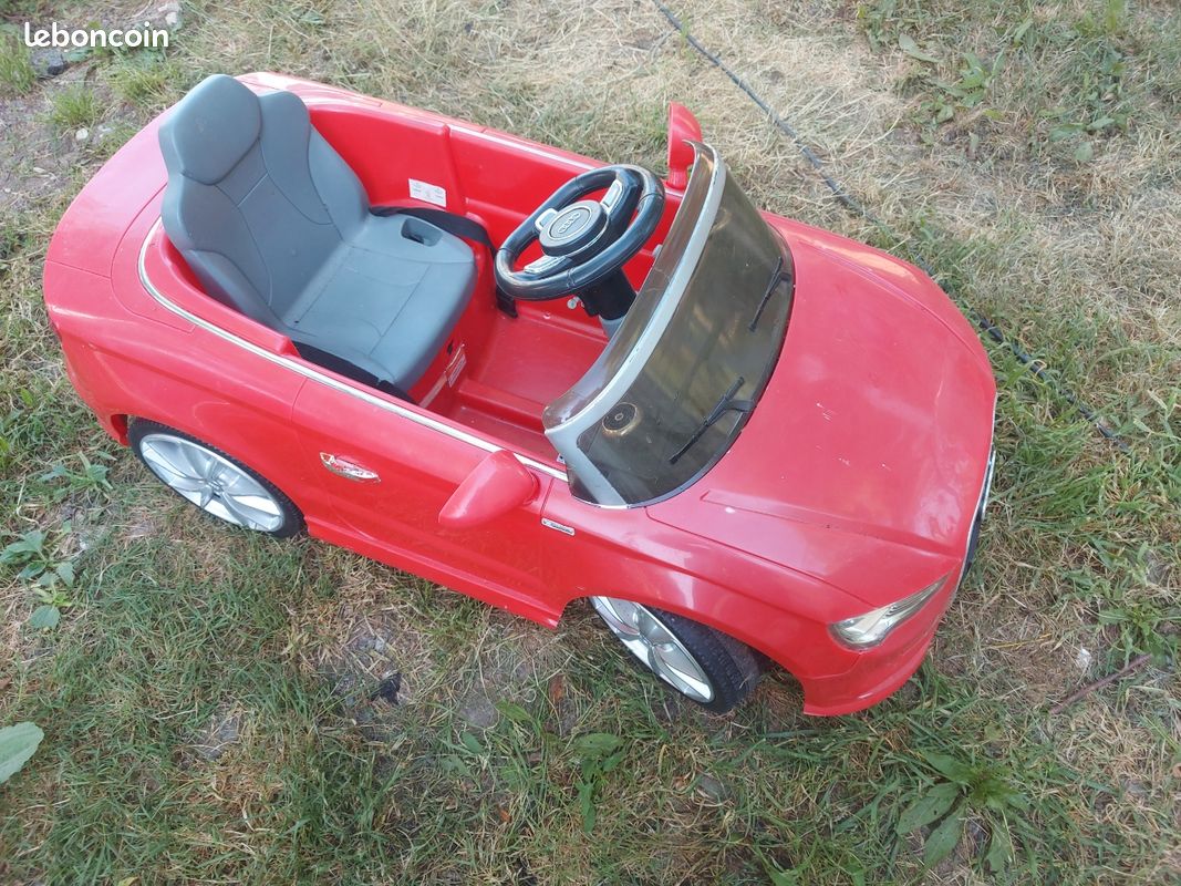 Voiture électrique enfant (image 1)