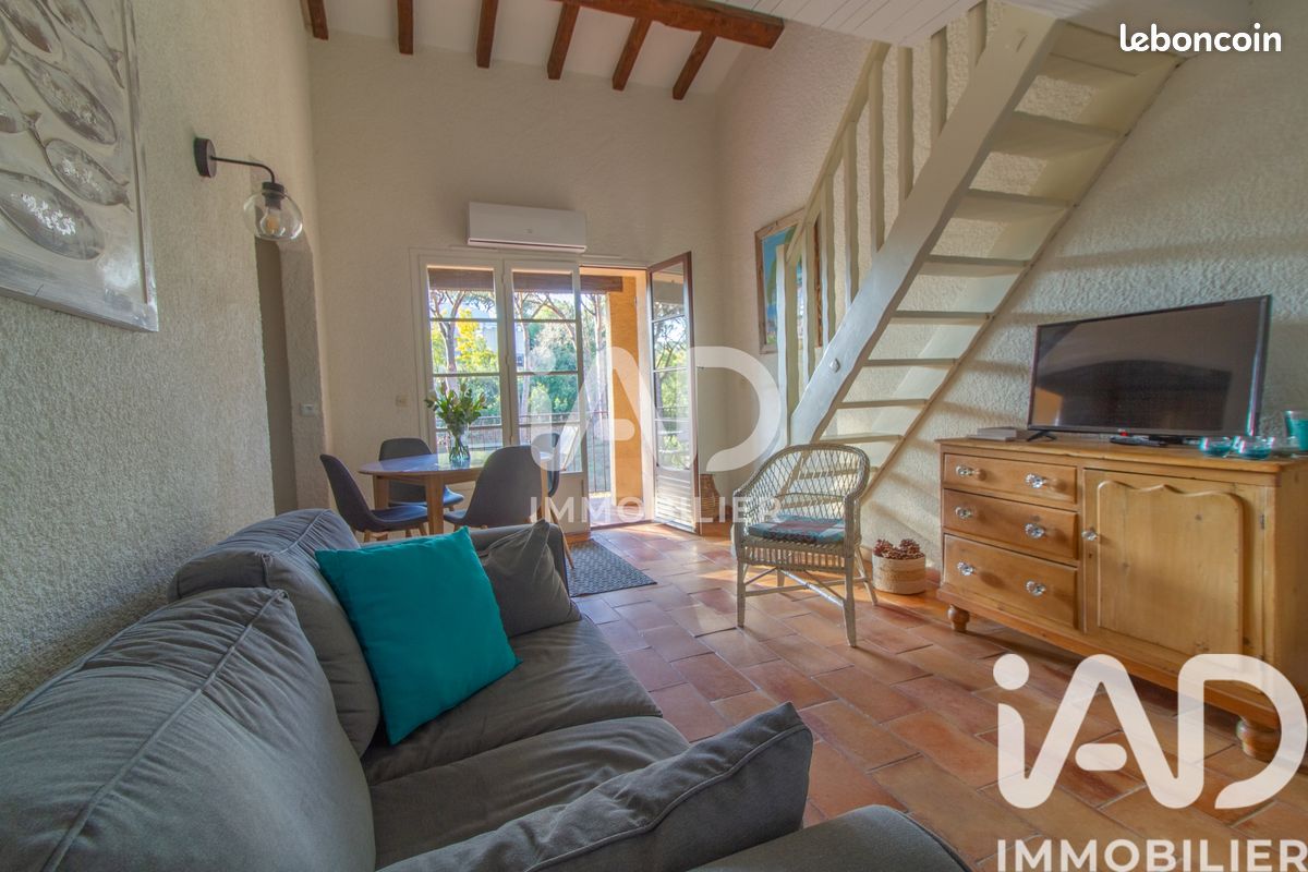 Appartement 3 pièces 55 m² · à Roquebrune-sur-Argens · 55 m² · 299 000 €