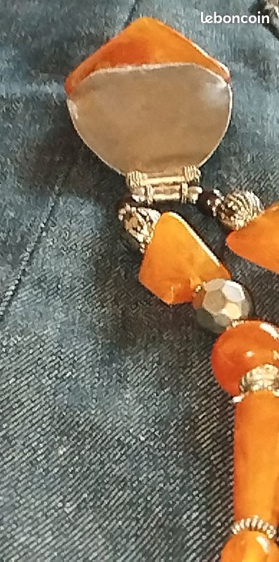 Collier Ancien Berbère En Argent Avec Ambre Orange - Bijou Ethnique Vintage, Occasion