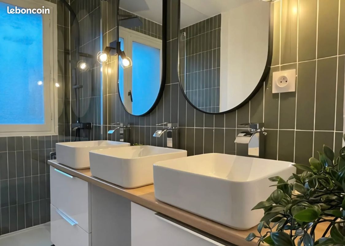 Appartement 6 pièces 100 m² · à Neuilly-sur-Marne · 100 m² · 570 €