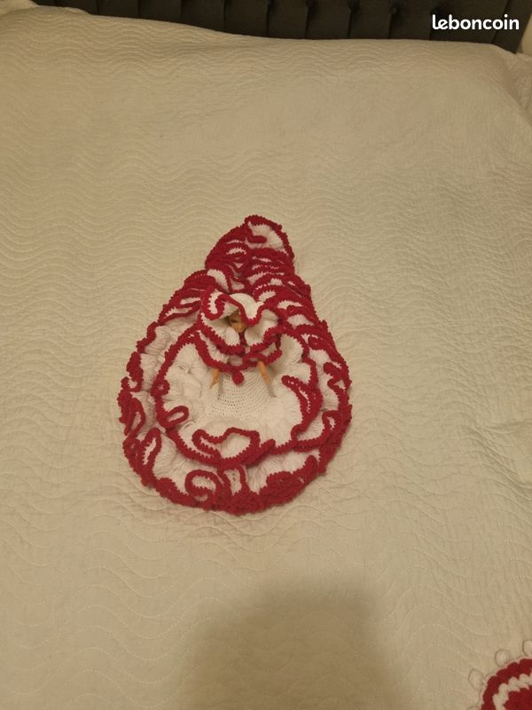 Poupée élégante avec robe tricotée à la main (image 5)