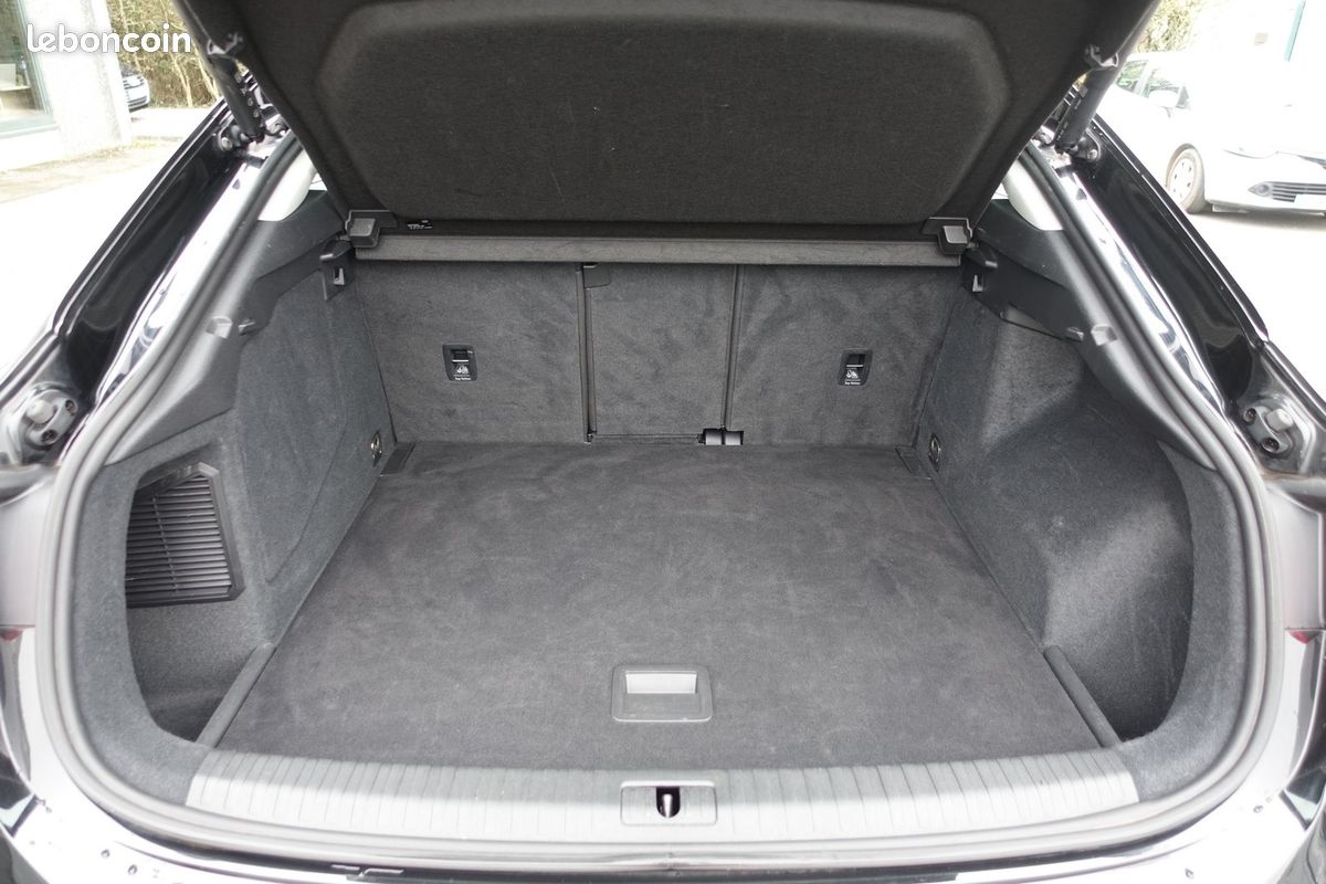 Q3 Sportback 45 Tfsi e S-Tronic 245ch Hybride Rechargeable Virtual cockpit/Cuir chauffants/Gps Europe/Caméra/Carplay/Hayon électrique/1*Main/Garantie 12 mois (image 13)