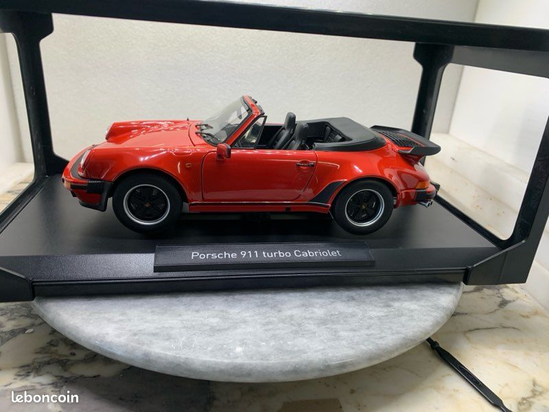 Porsche 911 turbo cabriolet rouge 1987 Norev 1/18 - Collection