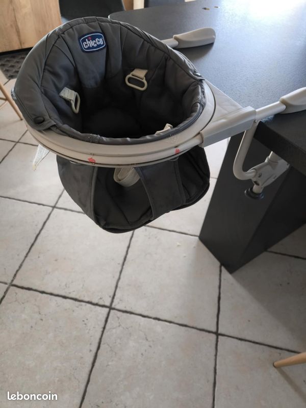 Siege de table (image 2)